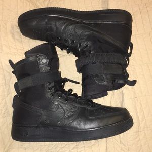 Nike SF AF1 black